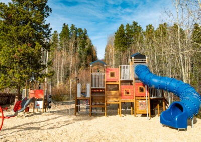 Teslin Crescent Park – Watson Lake YK